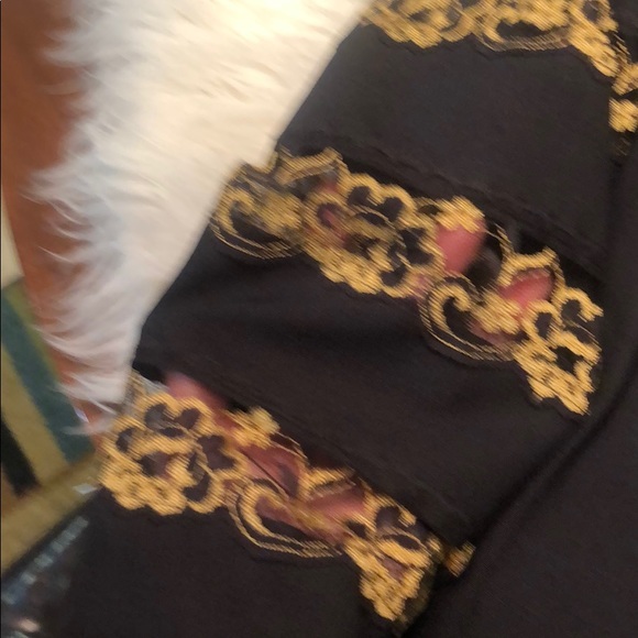 Jacket and matching purse , like new condition - Picture 7 of 9